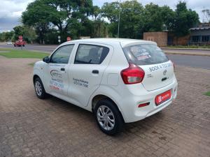 Toyota Vitz 1.0 - Image 17