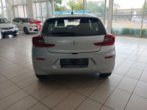 Toyota Starlet 1.5 Xi - Image 5