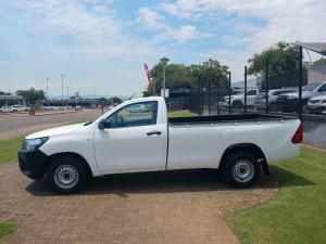 Toyota Hilux 2.4 GD SP/U Single Cab - Image 15