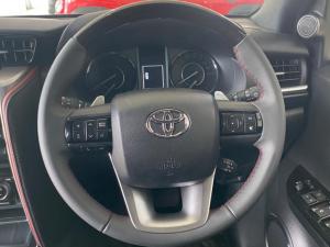 Toyota Fortuner 2.8GD-6 Raised Body automatic - Image 8