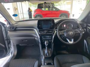 Toyota Urban Cruiser 1.5 XR automatic - Image 6