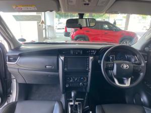 Toyota Fortuner 2.4GD-6 4X4 automatic - Image 6