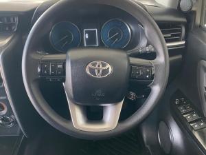 Toyota Fortuner 2.4GD-6 4X4 automatic - Image 8