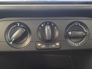 Volkswagen Polo Vivo 1.4 Life - Image 8