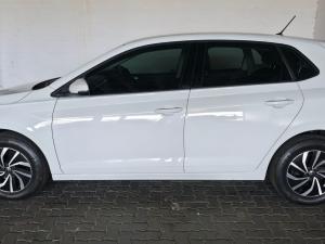 Volkswagen Polo 1.0 TSI Life - Image 8