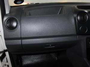 Volkswagen Amarok 2.0TDi Trendline 103KW 4MOT S/C - Image 10