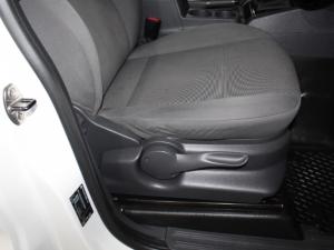 Volkswagen Amarok 2.0TDi Trendline 103KW 4MOT S/C - Image 14