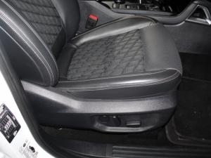 Ford Ranger 3.0D V6 Platinum AWD automatic D/C - Image 17