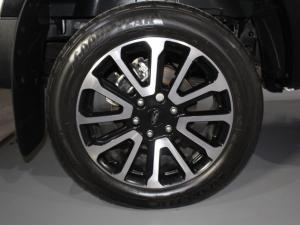 Ford Ranger 3.0D V6 Platinum AWD automatic D/C - Image 9