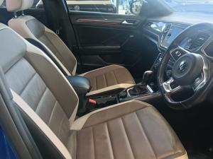 Volkswagen T-ROC 2.0 TSI 4M R-LINE DSG - Image 11