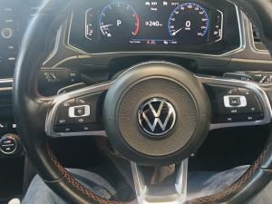 Volkswagen T-ROC 2.0 TSI 4M R-LINE DSG - Image 13