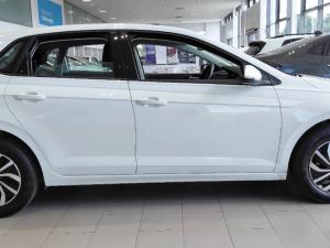 Volkswagen Polo 1.0 TSI Life - Image 7