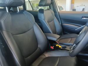 Toyota Corolla Cross 1.8 XR - Image 14