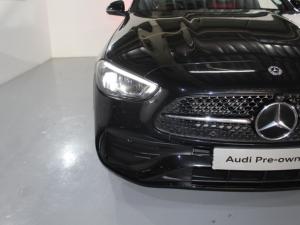 Mercedes-Benz C200 automatic - Image 20