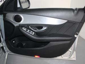 Mercedes-Benz C180 automatic - Image 15
