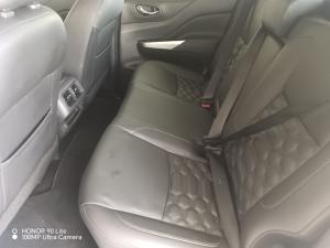 Nissan Navara 2.5DDTI LE/LE Plus automatic D/C - Image 8