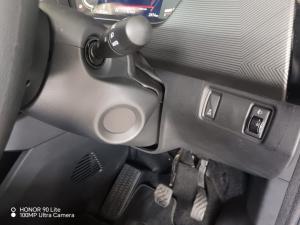 Nissan Magnite 1.0 Acenta AMT - Image 23