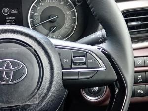 Toyota Starlet Cross 1.5XR automatic - Image 10