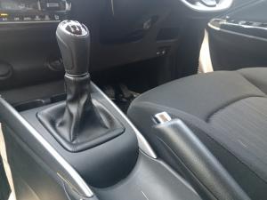 Toyota Starlet 1.5 XR - Image 13