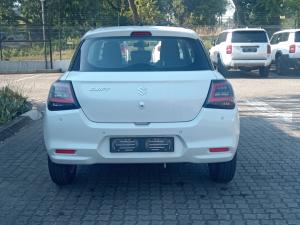 Suzuki Swift 1.2 GL+ CVT - Image 5
