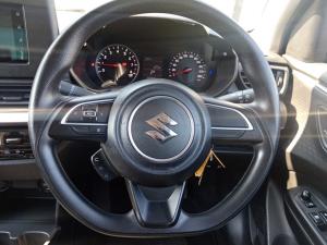 Suzuki Swift 1.2 GL+ CVT - Image 8