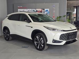 MG HS 1.5T Luxury - Image 1