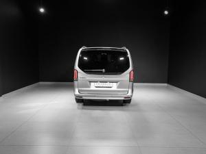 Mercedes-Benz V-Class V300d Exclusive - Image 26