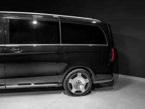 Mercedes-Benz V-Class V300d Exclusive - Image 4