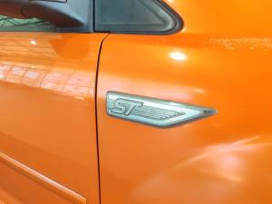 Ford Focus ST 3-door - Image 3