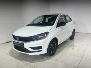 Tata Tiago 1.2 XT manual - Image 2