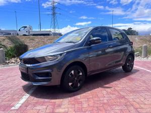 Tata Tiago 1.2 XT manual - Image 2