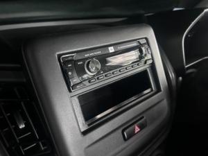 Toyota Vitz 1.0 XR manual - Image 13