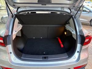 MG ZS 1.5 Luxury - Image 8