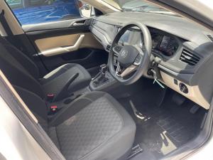 Volkswagen Polo sedan 1.6 auto - Image 14