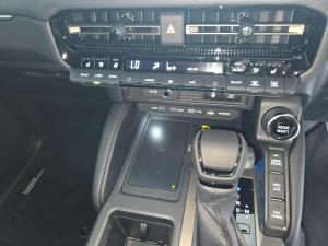 Toyota Land Cruiser Prado 2.8GD VX-R - Image 17