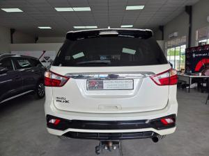 Isuzu mu-X 3.0 - Image 5