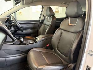 Hyundai Tucson 2.0 Executive automatic - Image 11