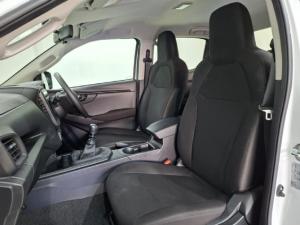 Isuzu D-Max 1.9TD double cab L manual - Image 15