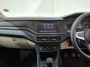 Volkswagen Polo sedan 1.6 manual - Image 10