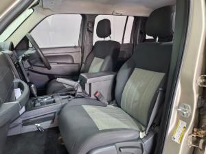 Jeep Cherokee 3.7L Sport - Image 13