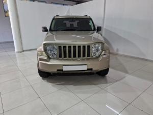 Jeep Cherokee 3.7L Sport - Image 24