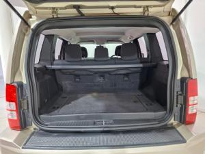 Jeep Cherokee 3.7L Sport - Image 6