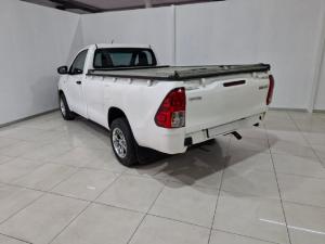 Toyota Hilux 2.4GD S (aircon) - Image 3