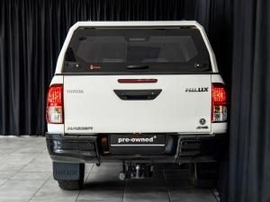 Toyota Hilux 2.4GD-6 double cab 4x4 Raider auto - Image 4