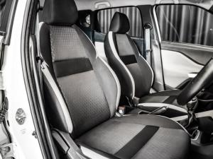 Nissan Magnite 1.0 Turbo Acenta manual - Image 10