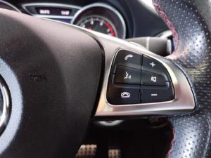 Mercedes-Benz GLA GLA200 auto - Image 10