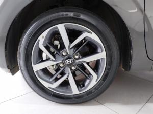 Hyundai Grand i10 1.2 Fluid hatch auto - Image 17