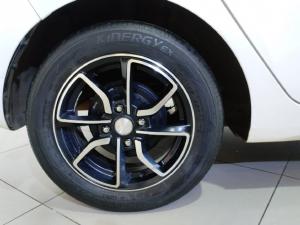 Hyundai Grand i10 1.0 Motion hatch manual - Image 17