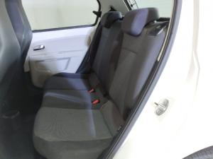 Volkswagen up! up! beats 5-door 1.0 - Image 13