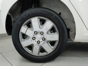 Volkswagen up! up! beats 5-door 1.0 - Image 16